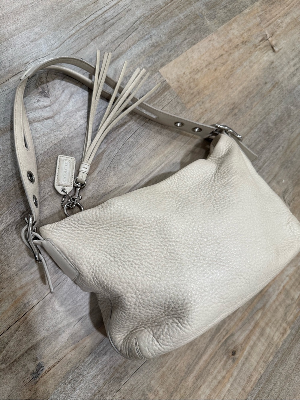 Coach Ivory Pebbled Leather East West Hobo Bag f02188